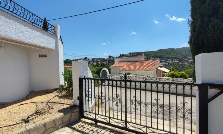 Herverkoop - Villa -
Orba