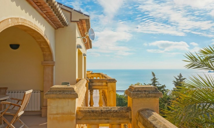 Revente - Villa -
Jávea / Xàbia - Puerto