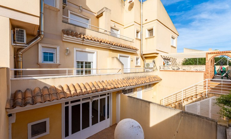 Revente - Semi détaché -
L'Alfàs del Pi - Pueblo - Urbanizaciones