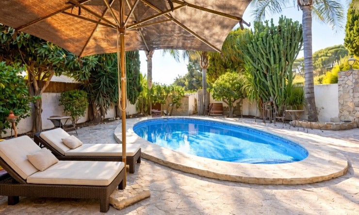Resale - Countryhouse -
Jávea / Xàbia - Partides comunes - Adsubia