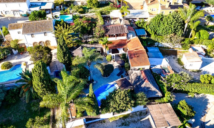 Resale - Countryhouse -
Jávea / Xàbia - Partides comunes - Adsubia