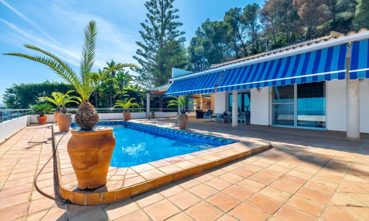 Reventa - Villa -
Callosa d'En Sarrià