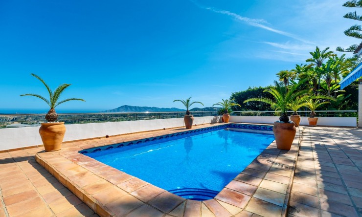Reventa - Villa -
Callosa d'En Sarrià