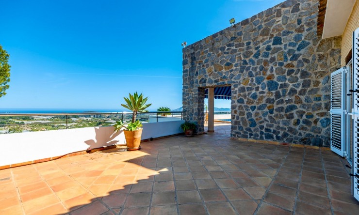 Reventa - Villa -
Callosa d'En Sarrià