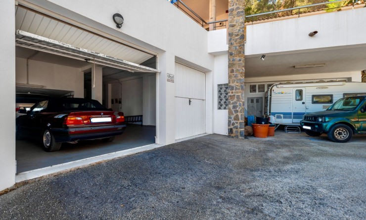 Reventa - Villa -
Callosa d'En Sarrià