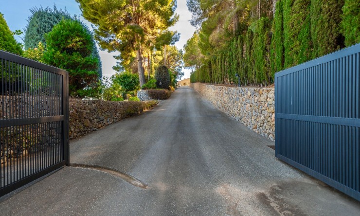 Reventa - Villa -
Callosa d'En Sarrià