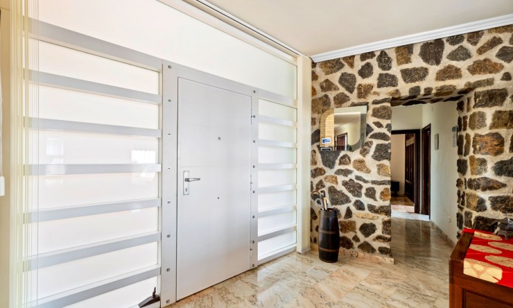 Reventa - Villa -
Callosa d'En Sarrià