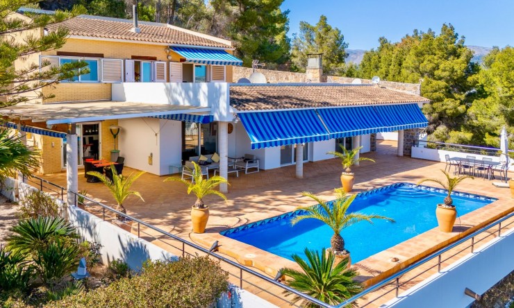 Reventa - Villa -
Callosa d'En Sarrià