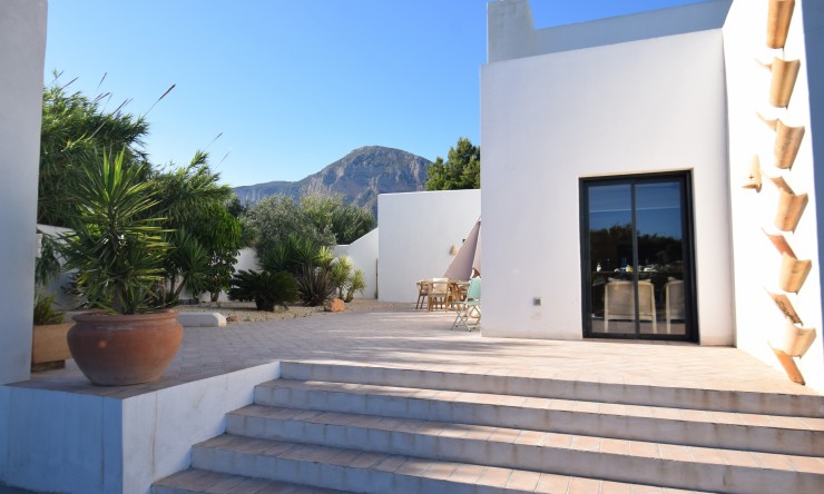 Wiederverkauf - Villa -
Jávea / Xàbia - Partida Tosal - Zona dels Castellans