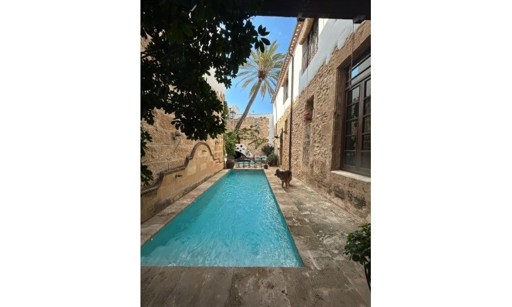 Rynek Wtórny - Kamienica -
Jávea / Xàbia - Centro ciudad