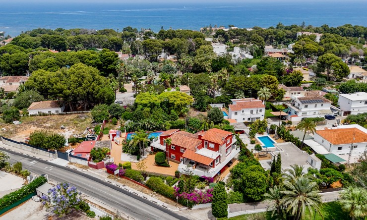 Resale - Villa -
Denia - El Puerto