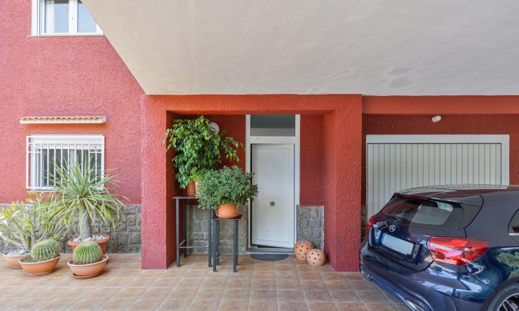 Resale - Villa -
Denia - El Puerto