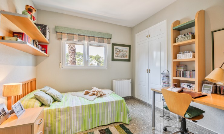 Resale - Villa -
Denia - El Puerto