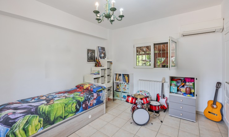 Resale - Villa -
Denia - El Puerto