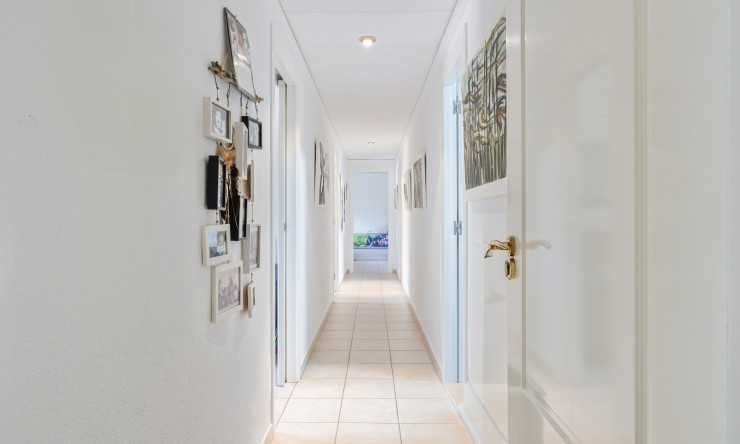 Resale - Villa -
Denia - El Puerto