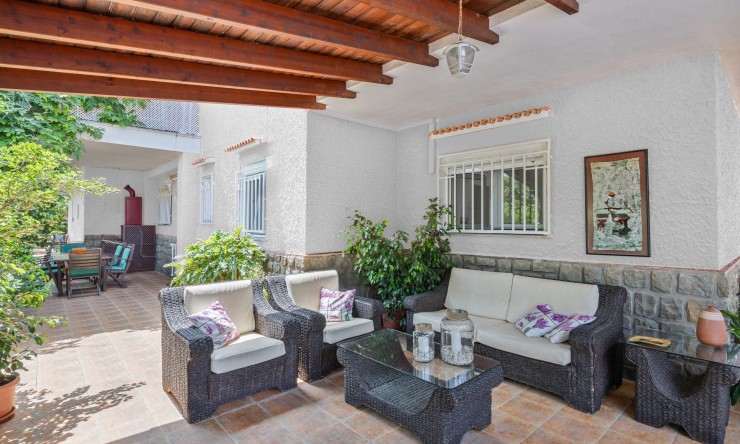 Resale - Villa -
Denia - El Puerto