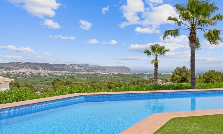 Wiederverkauf - Villa -
Jávea / Xàbia - Partides comunes - Adsubia