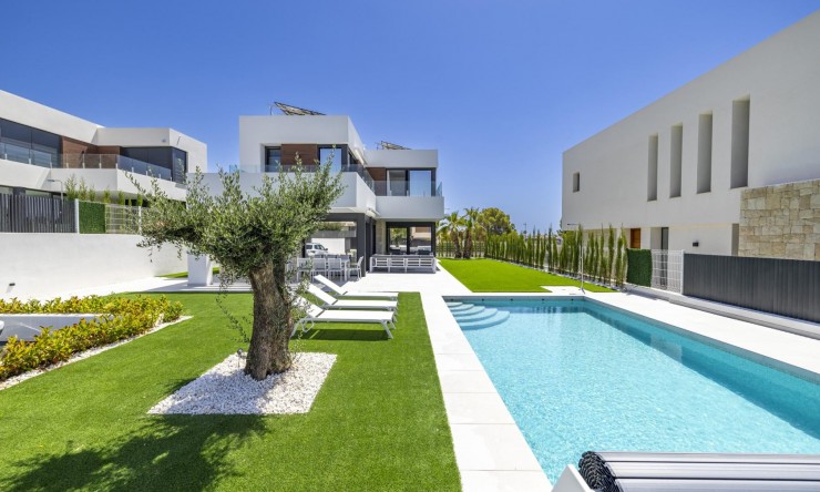Neue Gebäude - Villa -
Finestrat - Golf Bahia