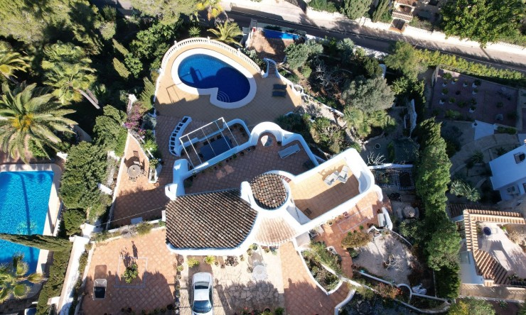 Resale - Villa -
Jávea / Xàbia - La Granadella  - Costa Nova