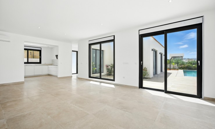 Neue Gebäude - Villa -
Jávea / Xàbia - Partides comunes - Adsubia