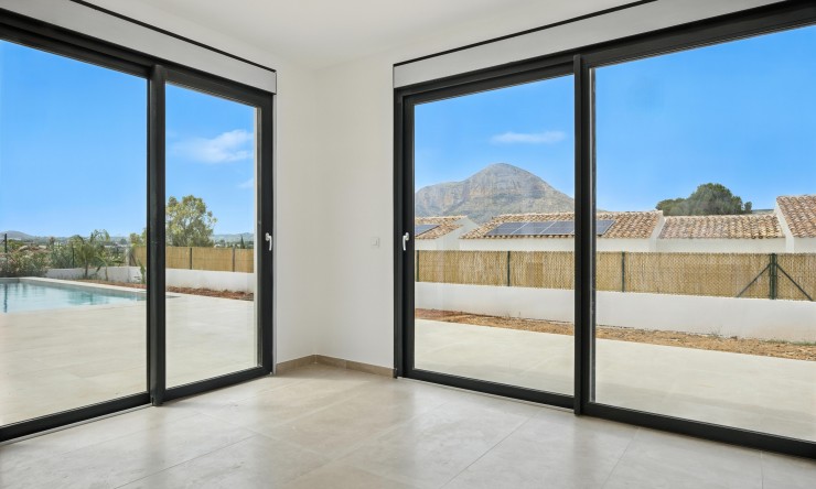 Neue Gebäude - Villa -
Jávea / Xàbia - Partides comunes - Adsubia
