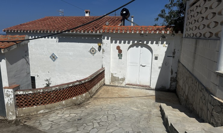 Reventa - Villa -
Denia - La Pedrera - Vessanes