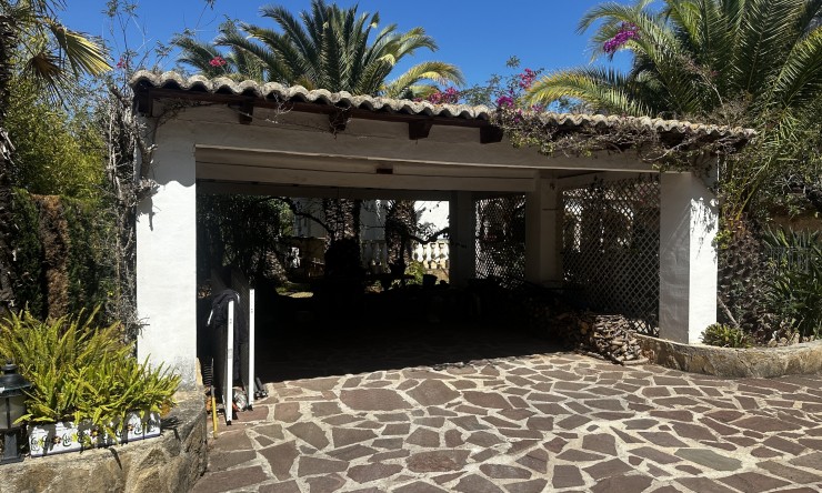 Herverkoop - Villa -
Jávea / Xàbia - Montgó - Ermita