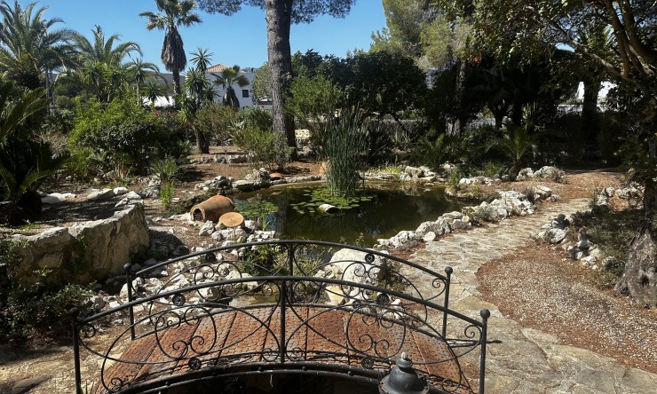 Herverkoop - Villa -
Jávea / Xàbia - Montgó - Ermita