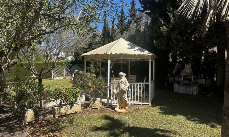 Herverkoop - Villa -
Jávea / Xàbia - Montgó - Ermita