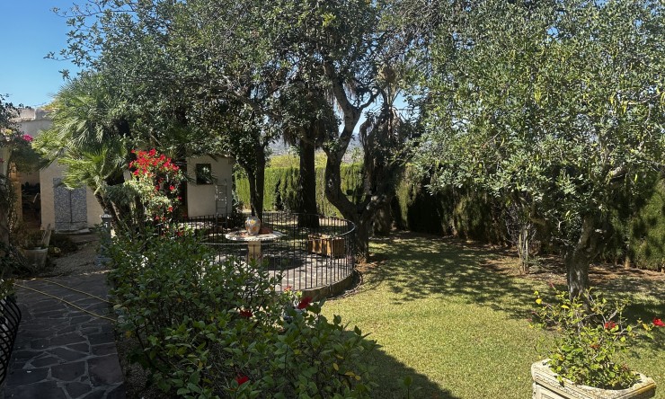 Herverkoop - Villa -
Jávea / Xàbia - Montgó - Ermita
