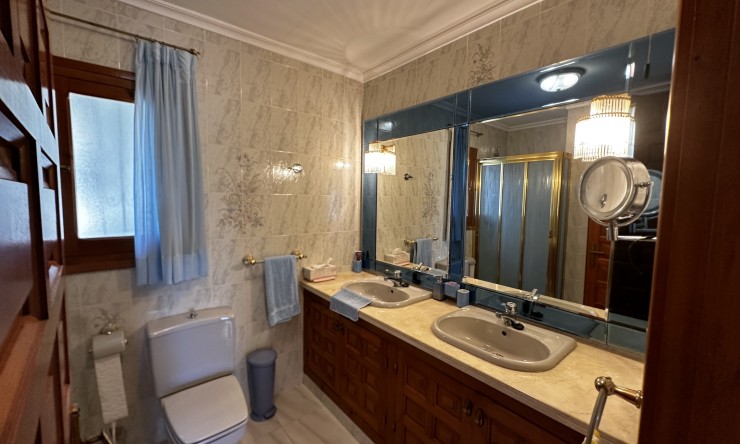 Herverkoop - Villa -
Jávea / Xàbia - Montgó - Ermita