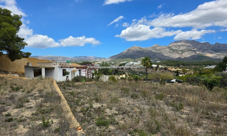 Resale - Rural Land -
La Nucía - La Nucia Pueblo