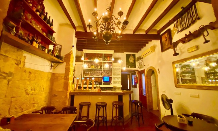 Revente - Commercial -
Jávea / Xàbia - Centro ciudad