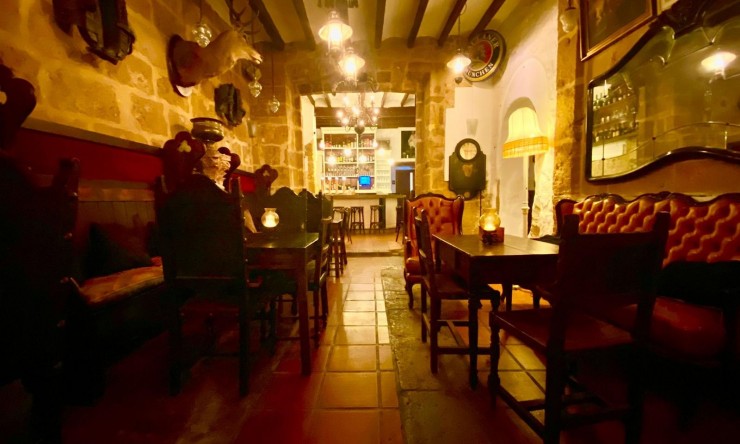 Revente - Commercial -
Jávea / Xàbia - Centro ciudad