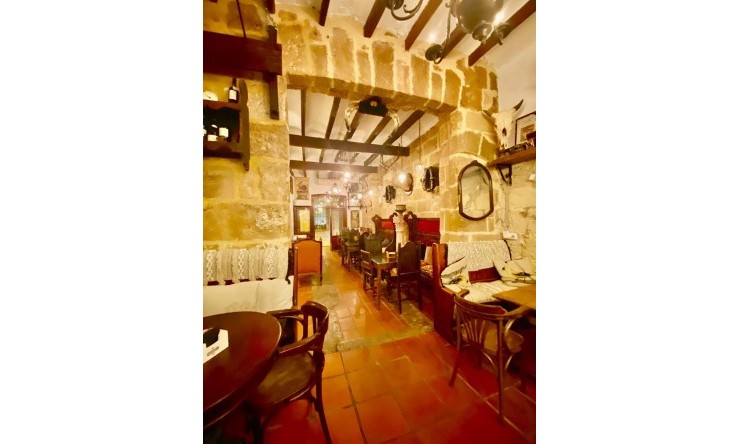 Revente - Commercial -
Jávea / Xàbia - Centro ciudad