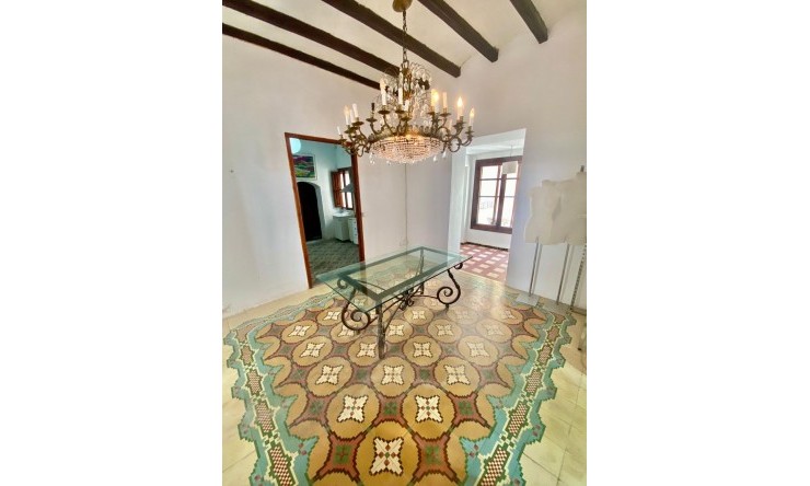 Revente - Commercial -
Jávea / Xàbia - Centro ciudad