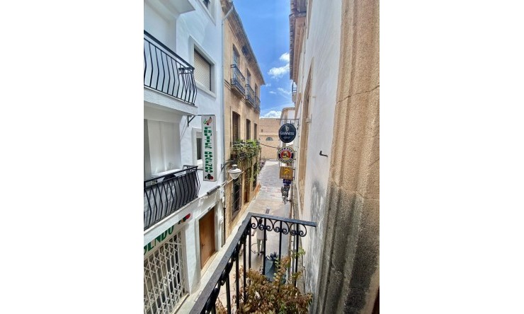 Revente - Commercial -
Jávea / Xàbia - Centro ciudad