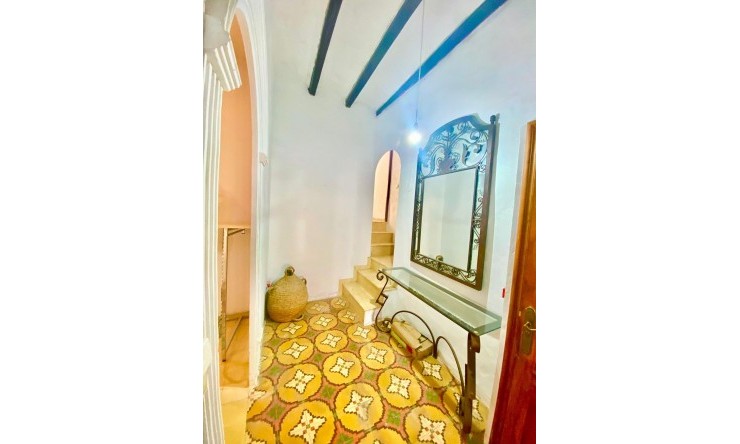 Revente - Commercial -
Jávea / Xàbia - Centro ciudad