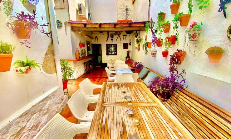 Revente - Commercial -
Jávea / Xàbia - Centro ciudad