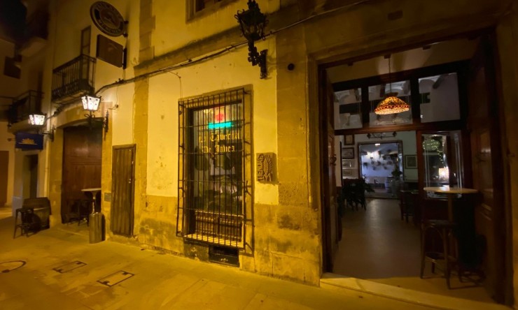 Revente - Commercial -
Jávea / Xàbia - Centro ciudad