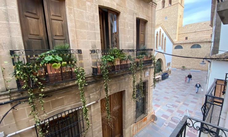 Revente - Commercial -
Jávea / Xàbia - Centro ciudad