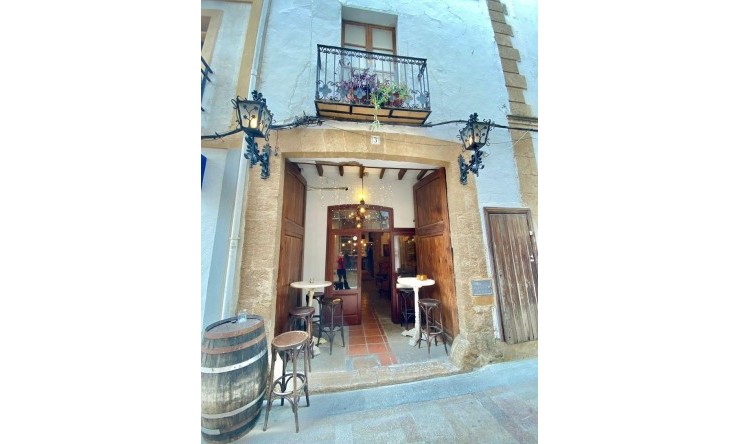 Revente - Commercial -
Jávea / Xàbia - Centro ciudad