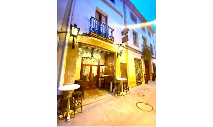Revente - Commercial -
Jávea / Xàbia - Centro ciudad
