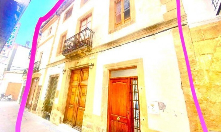Revente - Commercial -
Jávea / Xàbia - Centro ciudad