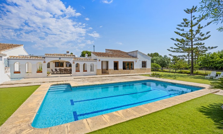 Wiederverkauf - Villa -
Jávea / Xàbia - Centro ciudad