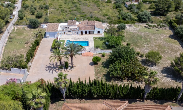 Wiederverkauf - Villa -
Jávea / Xàbia - Centro ciudad