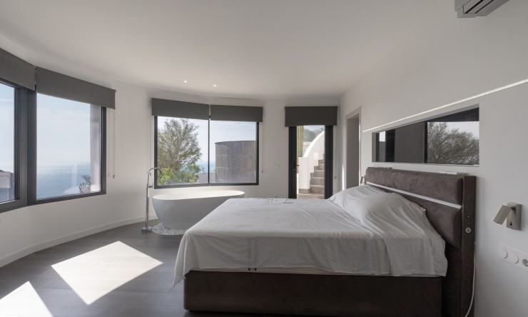 Wiederverkauf - Villa -
Benitachell / El Poble Nou de Benitatxell - Cumbre del Sol