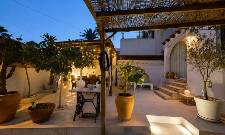 Reventa - Villa -
Calpe / Calp - Marisol Park - Ortembach - Los Almendros