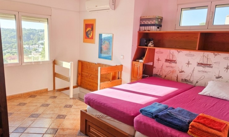 Revente - Villa -
Moraira - Pinar del Advocat - Cometa