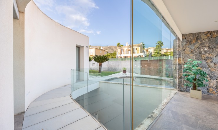 Reventa - Villa -
Finestrat - Golf Bahia